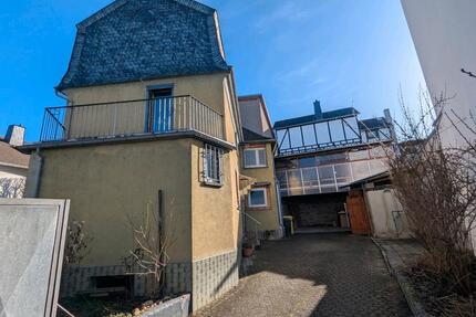 Haus in Koblenz Güls - 150.000,00&nbsp;EUR Kaufpreis, ca.&nbsp; 120,00&nbsp;m&sup2; in Koblenz (PLZ: 56072) Bisholder