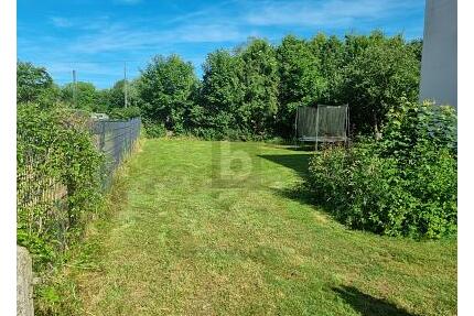 SCHÖN, OHNE ALTBESTAND UND IN SONNIGER LAGE - Neusäß