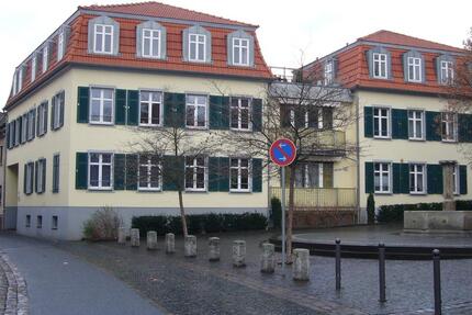Schöne 2,5-Zimmer-Wohnung am Schlosspark WI-Biebrich 