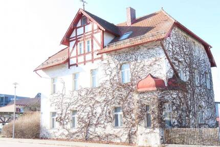 ***Interessantes Angebot für ein Drei-Familienhaus !!!*** - Auerbach