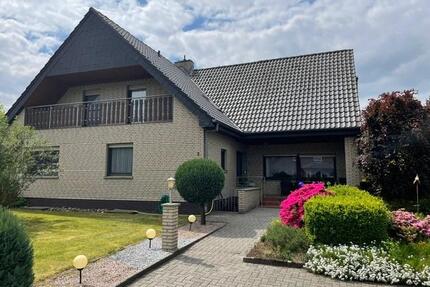 Großzügiges gepflegtes EinZweifamilienhaus in Neusustrum - Lathen