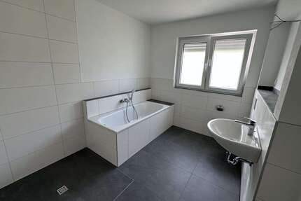 Wohnung zum Mieten in Troisdorf 1.575,00 € 99.17 m²