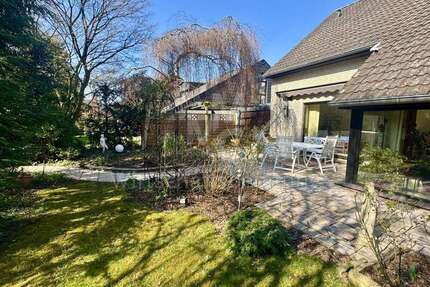 Haus zum Kaufen in Isernhagen Altwarmbüchen 649.000,00 € 151 m² - Isernhagen / Altwarmbüchen