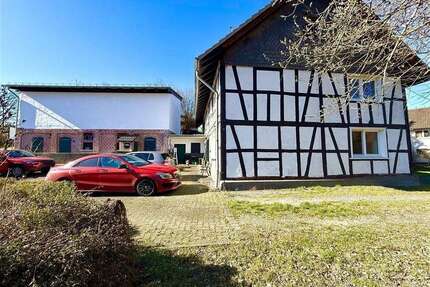 Haus zum Kaufen in Waldbröl 299.500,00 € 160 m²