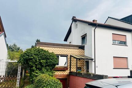 Reiheneckhaus in TOP Lage -AUSBAU oder NEUBAU möglich - Karlsruhe Hagsfeld