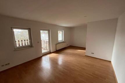 2-Zimmer-Wohnung mit Balkon | 60 m ² - Altenburg