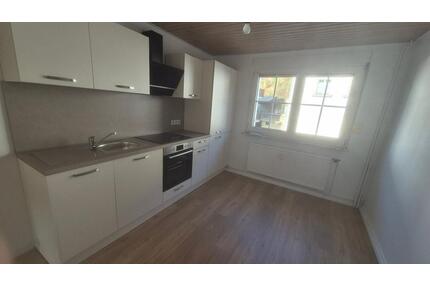 Helle 3-ZKB mit Balkon in Fachbach - Koblenz