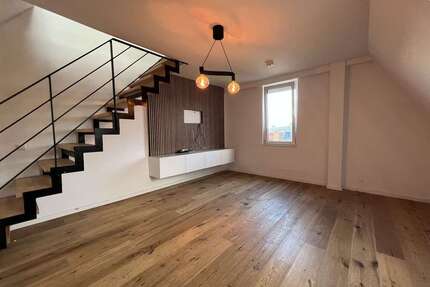 Wohnung zum Mieten in Stuttgart 1.750,00 € 90 m²