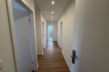 Wohnung zum Mieten in Wiesbaden 1.300,00 € 70 m²