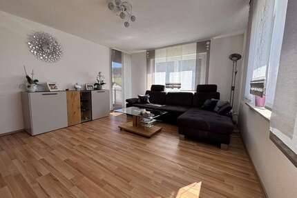 Haus zum Kaufen in WellendingenWilflingen 340.000,00 € 189 m² - Wellendingen/Wilflingen