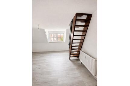 Frisch Renovierte 3-Zimmer Maisonettewohnung| Sofort Bezugsfrei - Neutraubling