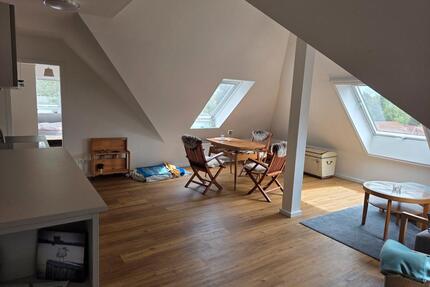 Helle 2-Zimmer Dachgeschosswohnung in besonderem Wohnprojekt – - Suderburg
