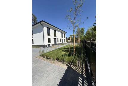 Haus zum Kaufen in Brandenburg - Blankenfelde-Mahlow 560.000,00 € 118 m²