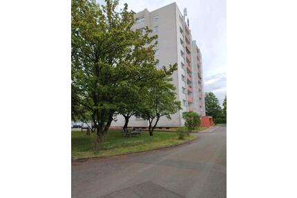 Schöne 3 Zimmer + Abstellraum Wohnung 87qm 5.OG (m. Aufzug) - Nürnberg Gibitzenhof