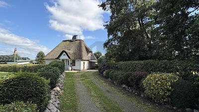 EIN REET FÜR ALLE FÄLLE - 619.000,00&nbsp;EUR Kaufpreis, ca.&nbsp; 90,00&nbsp;m&sup2;&nbsp;Wohnfl&auml;che in Sankt Peter-Ording (PLZ: 25826)