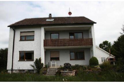 Viel Platz auf >1300qm: 2-3Fam. Haus + Bauplatz - Blaustein