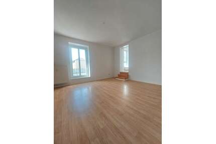 Wohnung zum Mieten in Plauen 399,27 € 75.62 m²