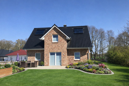 Drei-Giebel-Haus in Potenburg - 541.500,00&nbsp;EUR Kaufpreis, ca.&nbsp; 135,00&nbsp;m&sup2;&nbsp;Wohnfl&auml;che in Wilhelmshaven (PLZ: 26389) Schaar