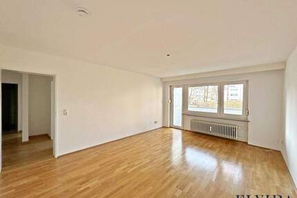 ELVIRA - Haar, schöne und gut geschnittene 2,5-Zimmer-Erdgeschosswohnung mit Balkon und TG-Stellplatz