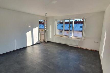 WIE NEU KERNSANIERTE 3-Zimmer-ETW mit Südbalkon Stellplatz in MOD - Marktoberdorf