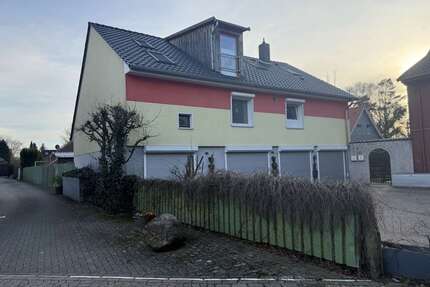 Haus zum Kaufen in Garbsen 350.000,00 € 130.2 m²