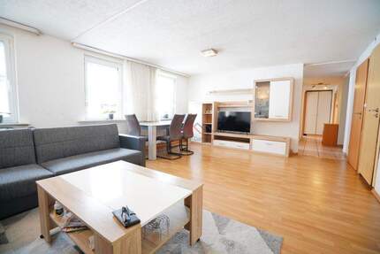 Stadtnahe 4 12-Zimmer-Wohnung mit Gartenanteil und Ausbaupotenzial! - Tuttlingen