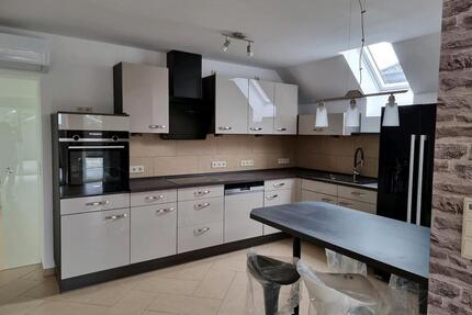 Schöne Helle 2-Raum Wohnung - 920,00&nbsp;EUR Kaltmiete, ca.&nbsp; 90,00&nbsp;m&sup2; in Wittenberg Lutherstadt (PLZ: 06886)