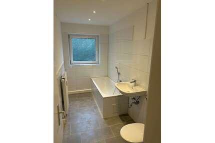 Wohnung zum Mieten in Aachen 658,16 € 77.34 m²