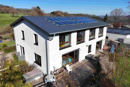 Haus zum Kaufen in Waldbrunn 645.000,00 € 231.5 m²