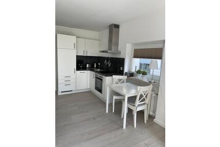 Scharbeutz Ostsee Ferienwohnung direkt am Meer Pool Parkplatz