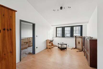 Haus zum Kaufen in Krefeld Uerdingen 260.000,00 € 130 m²