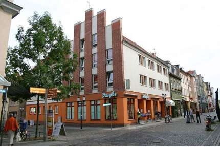 Wohnung zum Mieten in Greifswald 965,04 € 105.01 m²