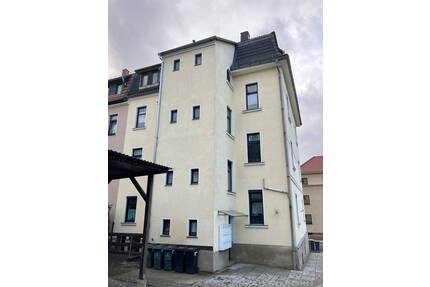 MFH mit Garagen, Hinterhaus und einem extra Grundstück! - Meerane