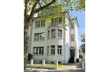 Wohnung zum Mieten in Düsseldorf-Düsseltal 3.300,00 € 147 m²