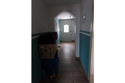 Haus mit Garage und Grundstück in Beesedau nahe Könnern