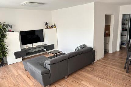 Helle 3-Zimmer-Wohnung mit 2 Balkonen in ruhiger Lage + Garage - Albstadt Gemarkung Onstmettingen