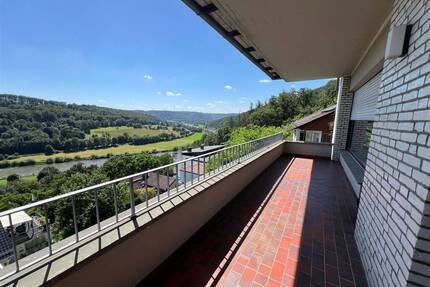 Bad Karlshafen - geräumige 3 Zimmer Wohnung mit Traumaussicht