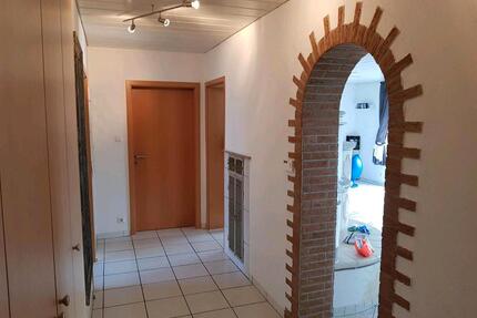 Helle 3,5 Zimmer-Wohnung in Eislingen 86 qm zu vermieten - Göppingen Bruckwasen