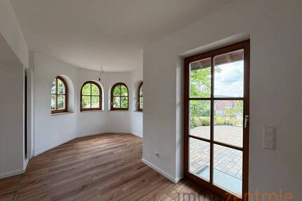 Geschmackvoll wohnen in Obererlbach - Neu renovierte 2-Zi.-EG-Wohnung mit Charme - Haundorf / Obererlbach