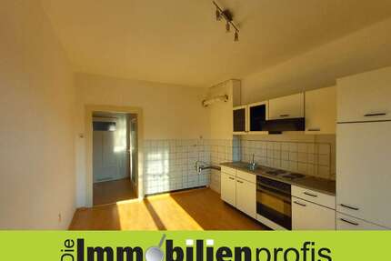 Wohnung zum Mieten in Hof 540,00 € 77 m²