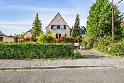 Liebhaberobjekt in begehrter Wohnlage: Ein Juwel mit Geschichte - Dresden Klotzsche