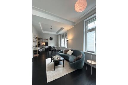 Exclusive Altbauwohnung mit 2 Balkonen - Frankfurt am Main Nordend West