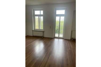 Wohnung zum Mieten in Plauen 267,00 € 61 m²