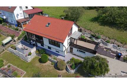 Haus zum Mieten in Kuchen 1.550,00 € 141 m²