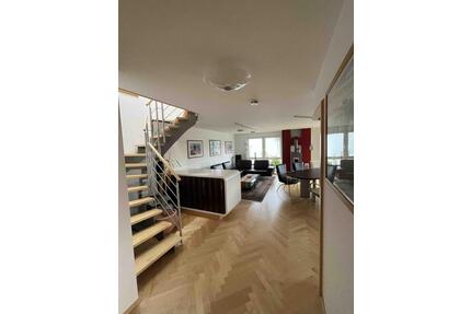 Exklusive klimatisierte Wohnung auf 2 Ebenen - Siegen-Bürbach