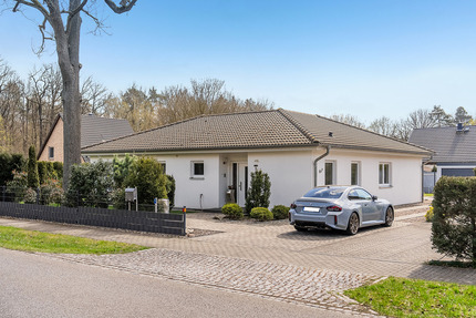 Exklusiver Bungalow mit traumhaftem Garten - Ihre private Oase nahe Berlin - Eberswalde