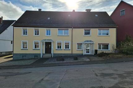 Mehrfamilienhaus für Kleinfamilien, gut umbaubar für Großfamilie - Idar-Oberstein