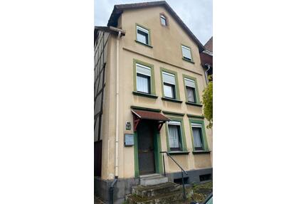 Einfamilienhaus mit Garten - 120.000,00&nbsp;EUR Kaufpreis, ca.&nbsp; 120,00&nbsp;m&sup2; in Lauterbach (Hessen) (PLZ: 36341)