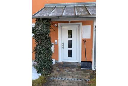 2-Zimmer ETW in Neuhausen - 149.000,00&nbsp;EUR Kaufpreis, ca.&nbsp; 58,40&nbsp;m&sup2;&nbsp;Wohnfl&auml;che in Offenberg (PLZ: 94560) Neuhausen