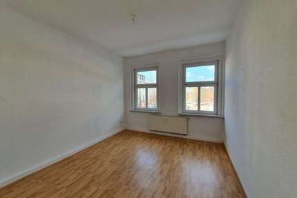 Wohnung zum Mieten in FalkensteinVogtland 350,00 € 63.88 m² - Falkenstein/Vogtland